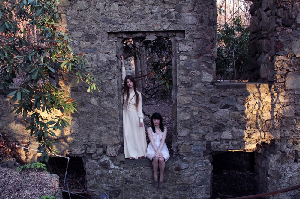 Happy Birthday Azealia Banks! 7 Flippin' Awesome Tweets From Her That We Love