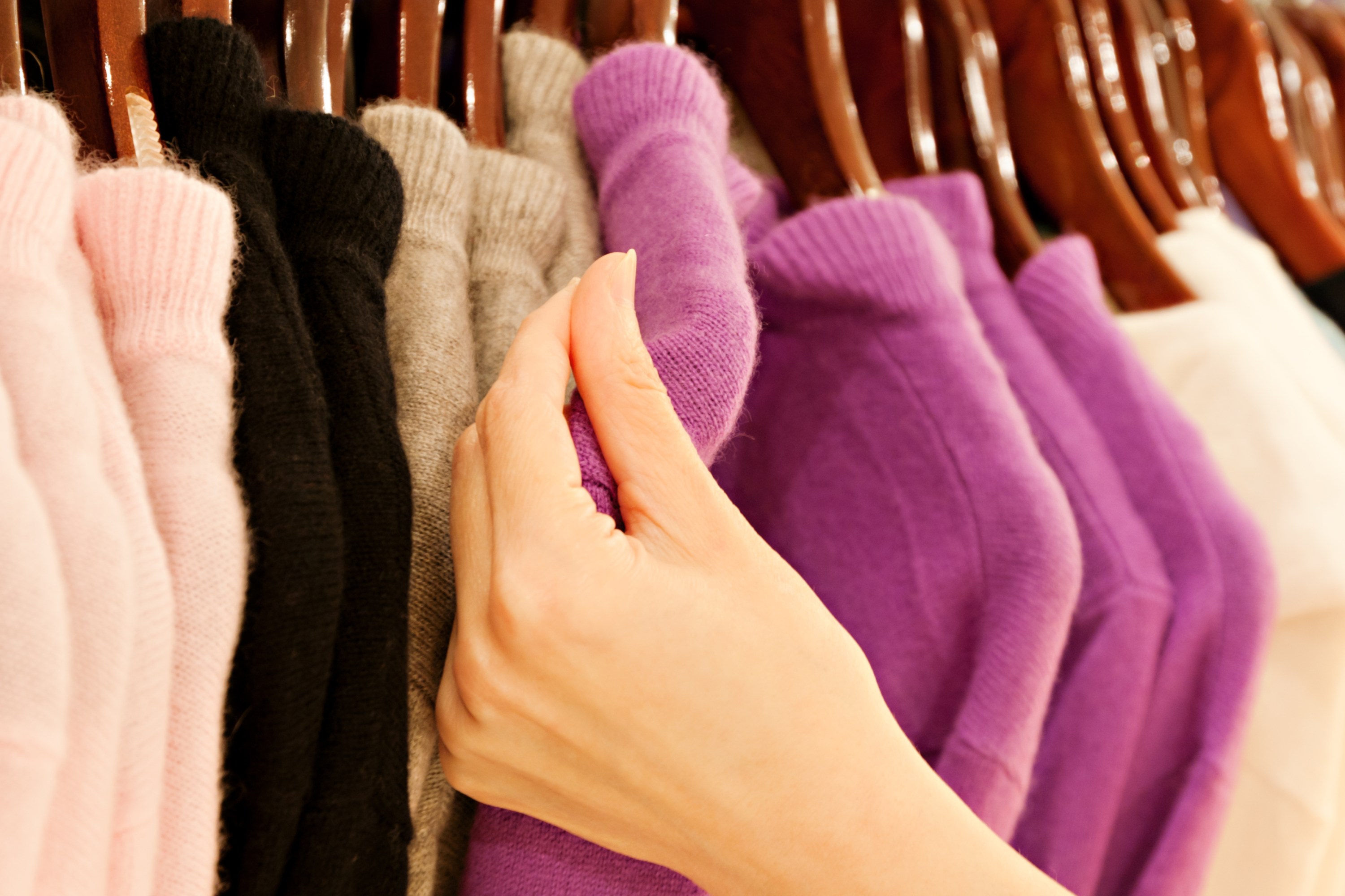 An Honest Rue La La Review From a Style Editor 2026