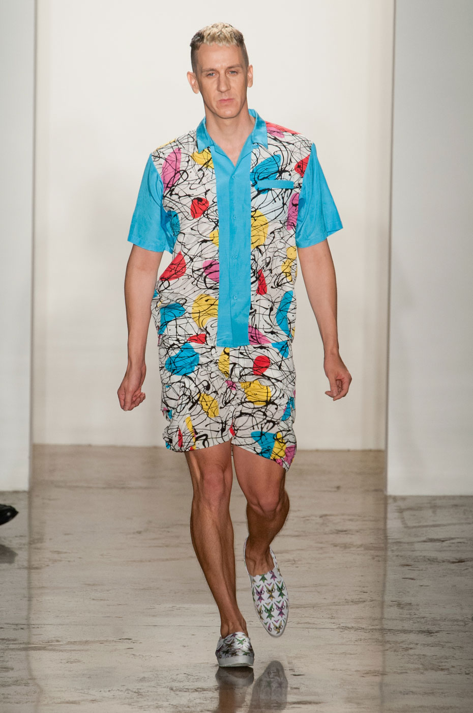 jeremy cott moschino