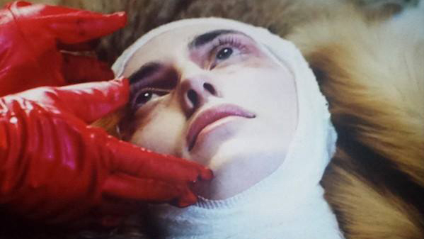 lady gaga beyonce cropped