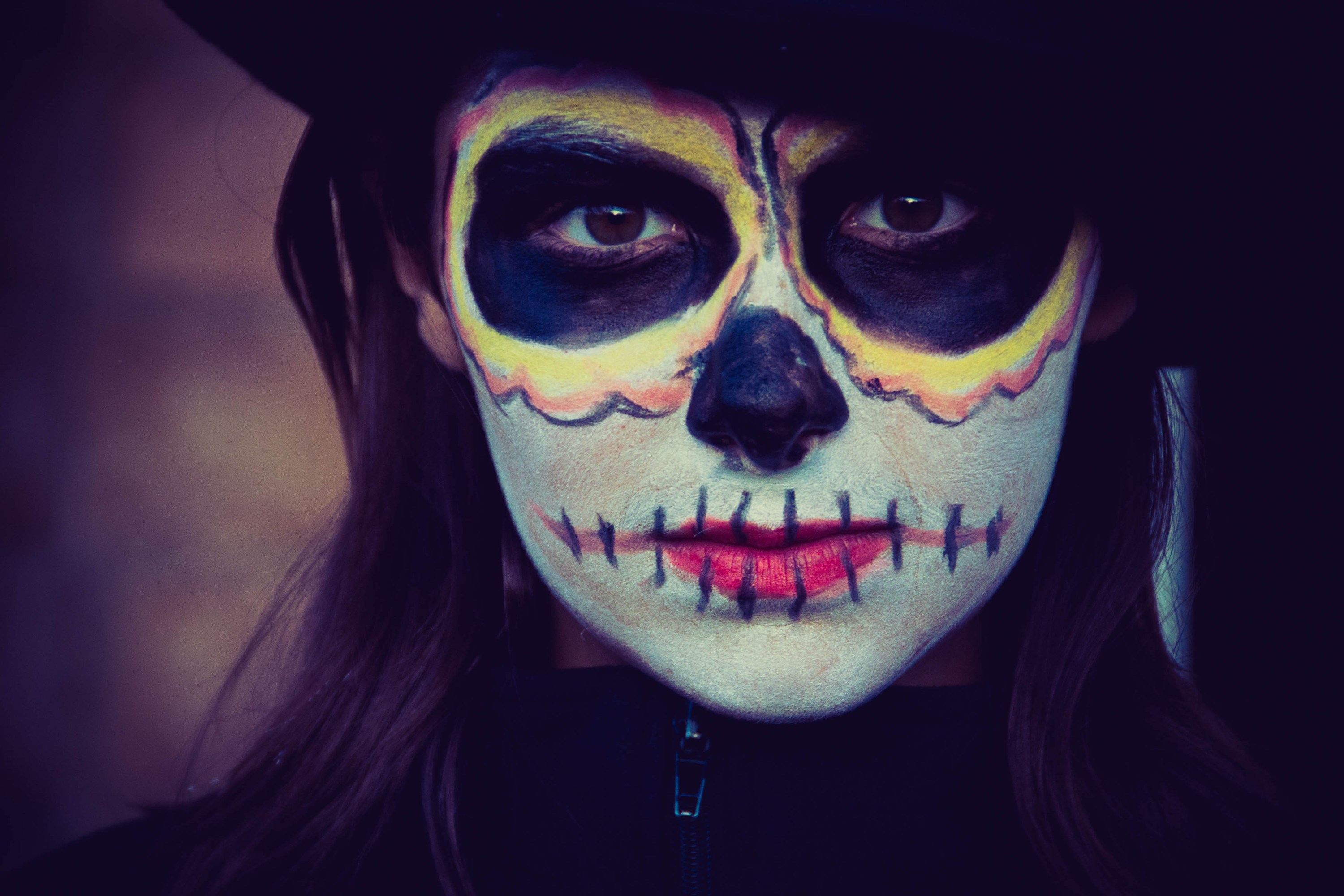 10 Halloween Beauty Hacks for Your Chicest Costume Ever