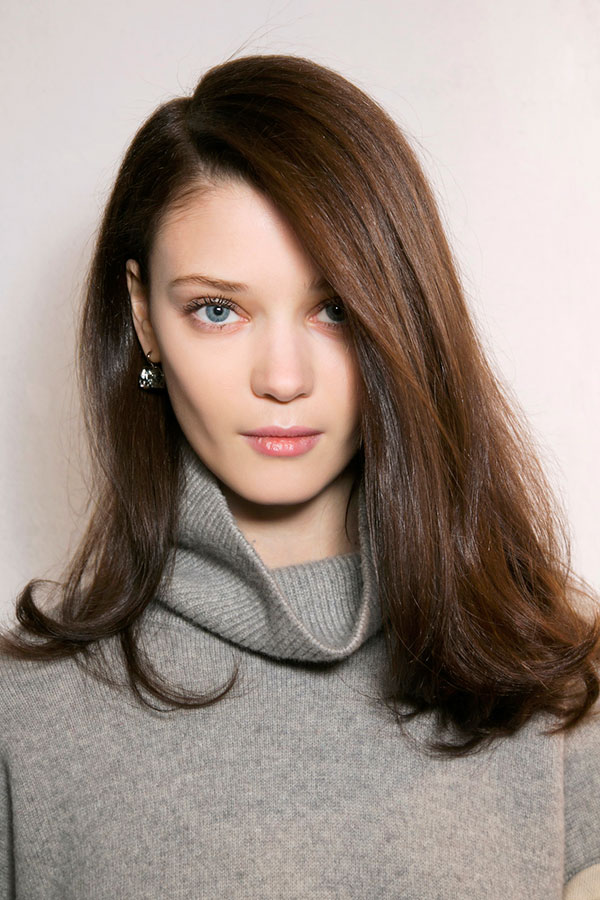 5 Best Heat Protectant Sprays For Fine, Curly & Color Treated Hair