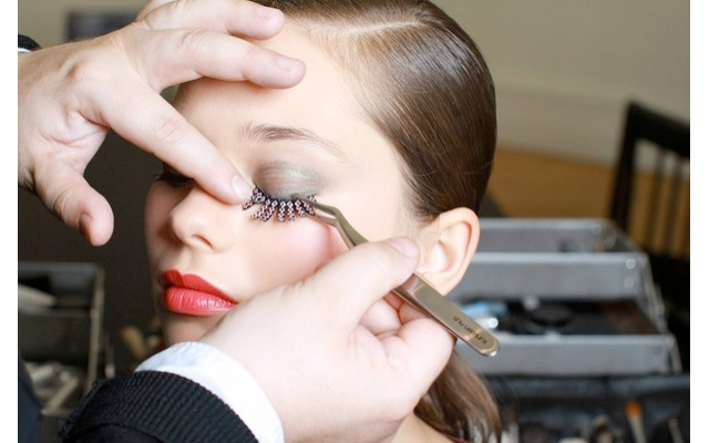 Shu Uemura’s Botanicoil Cleansing Oil ‘Takes Off Every Speck of Makeup’