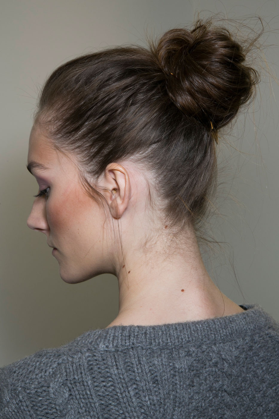 How to Do a Ballet Bun