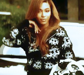 beyonce-old-hair-toss