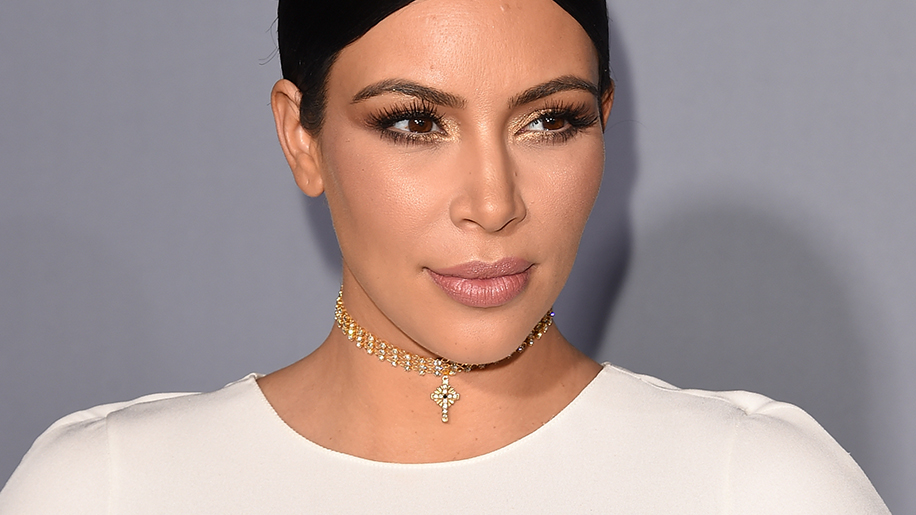 Curly-Haired Girls, Rejoice: There Are Finally Emojis for You