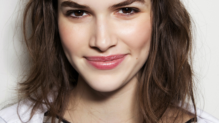 Acure Organics' Brightening Facial Scrub Will Change You