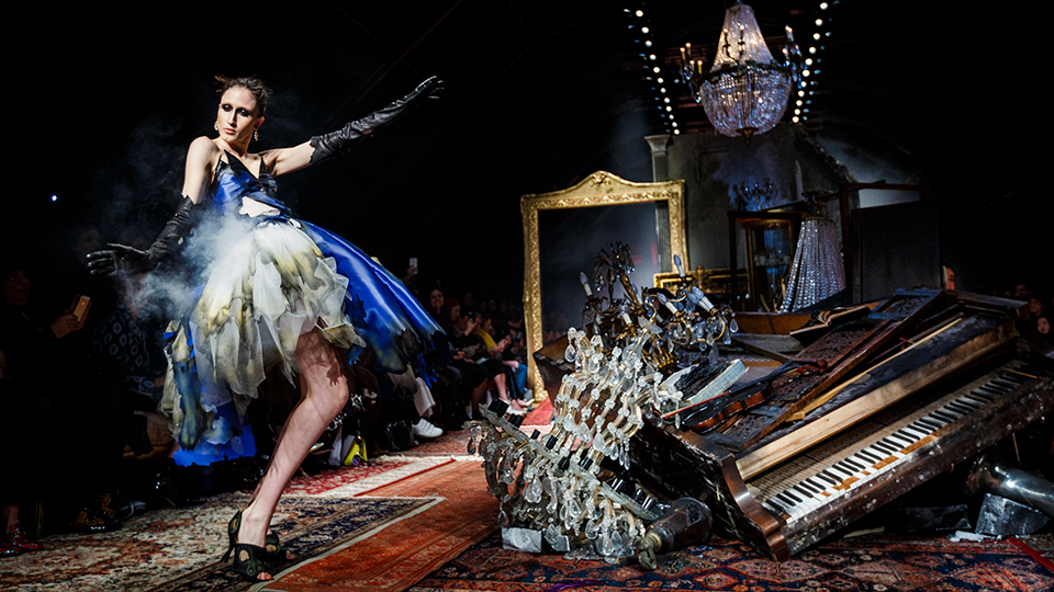 The Rumors Are True—Donatella Versace Is Stepping Down