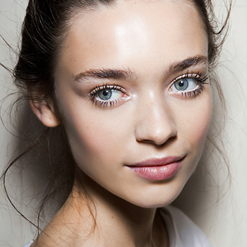 The Perfect Photo-Ready Face in 5 Minutes