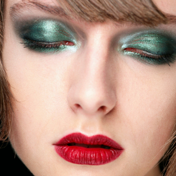 The 5 Best Pastel Lipsticks To Try ASAP