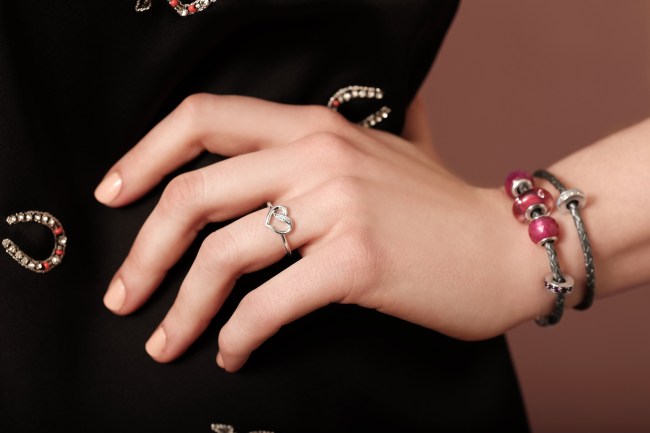 stylecaster-pandora-chloe-crop