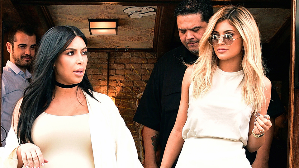 Counterfeit Kylie Cosmetics Lip Kits Contain Feces