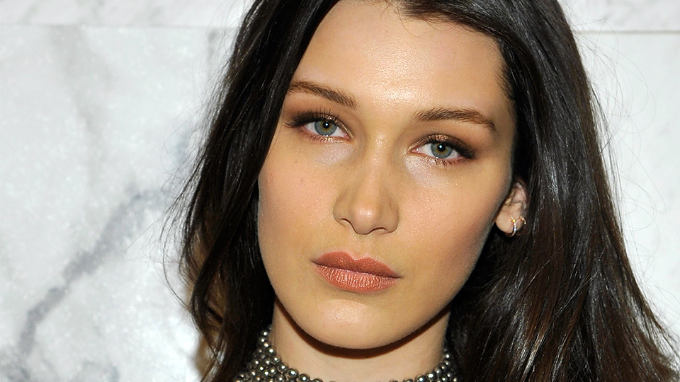 Bella Hadid Just Got Insanely Long Extensions
