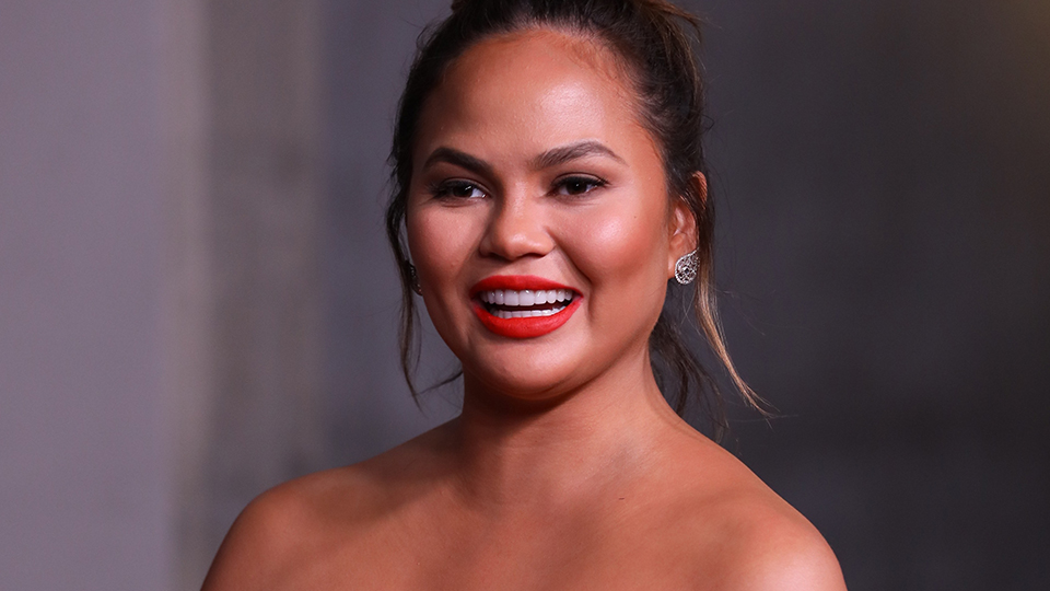 Chrissy Teigen Beauty