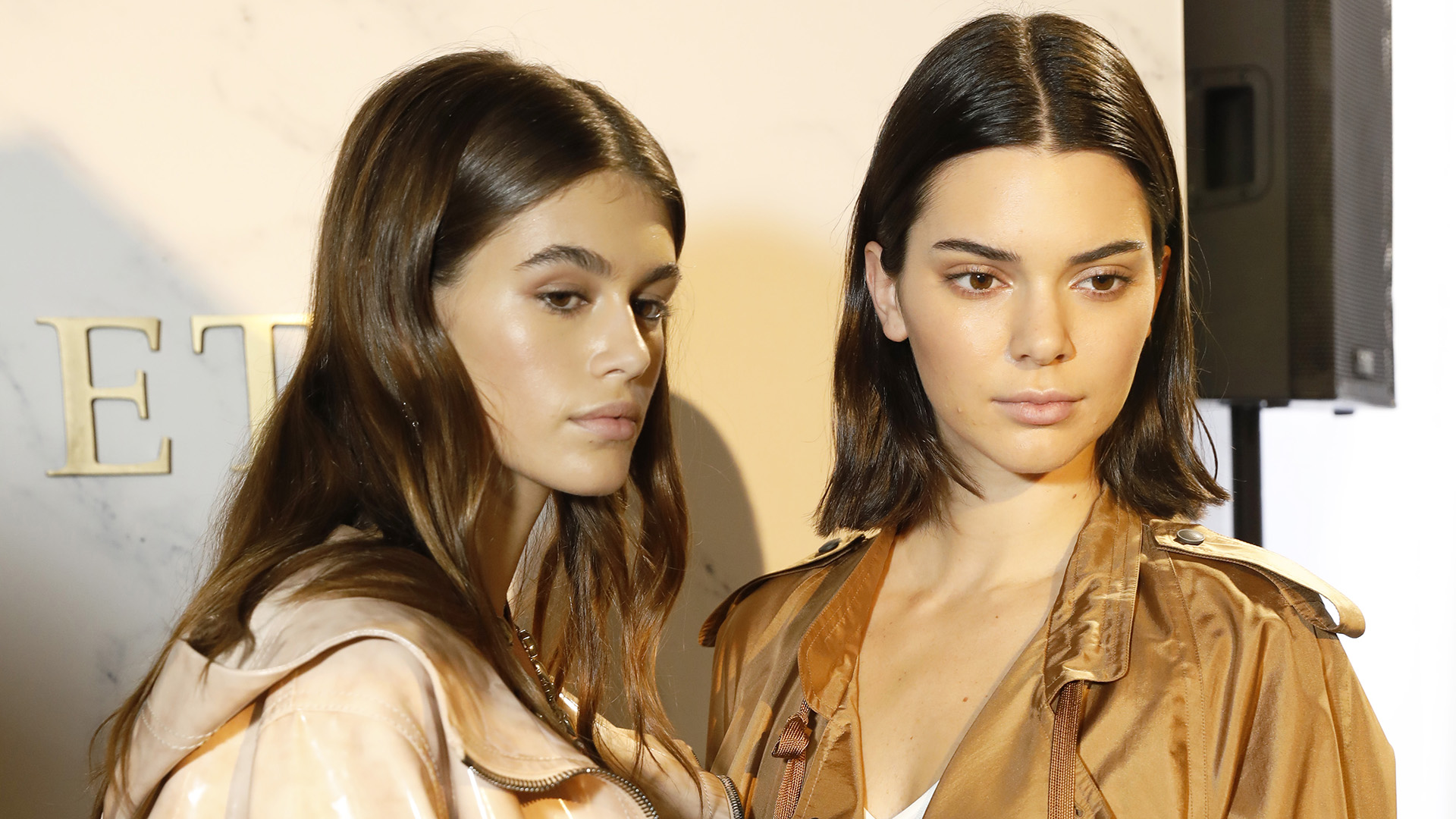 Kaia Gerber Kendall Jenner