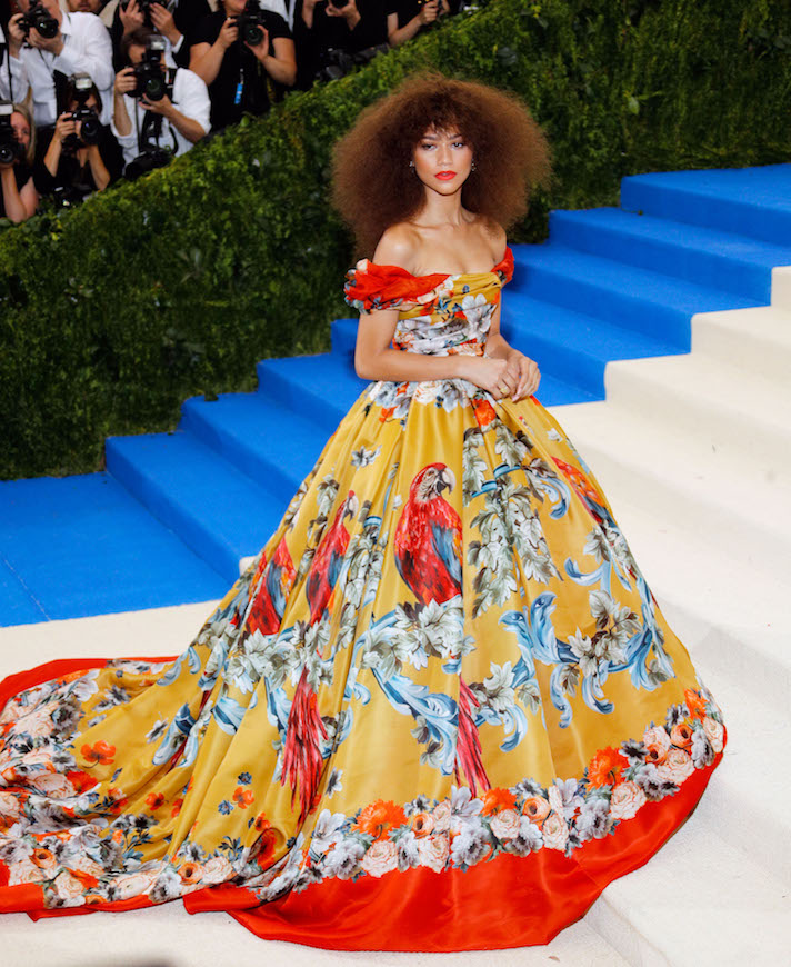 STYLECASTER | 43 Celebrity Met Gala Looks That Went Down in Fashion History