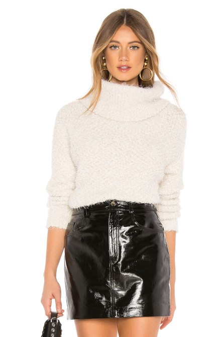 STYLECASTER | Popcorn Sweaters Are Here to Make Your Cold-Weather Wardrobe Even Cozier