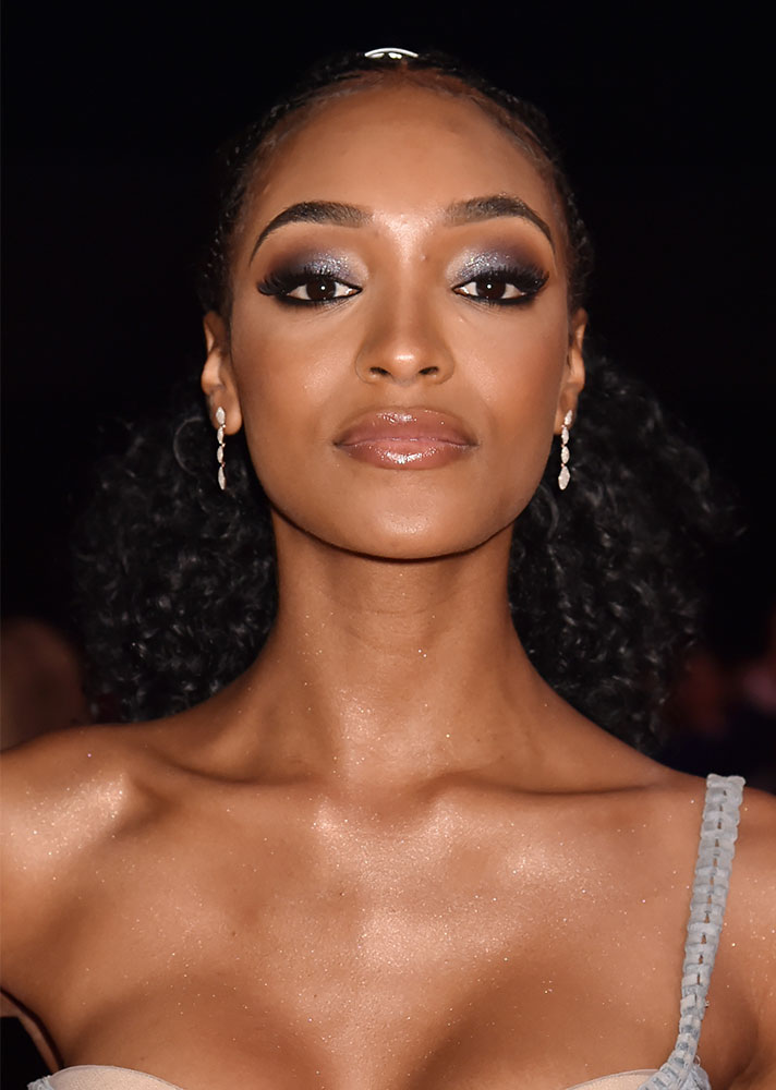 STYLECASTER | Celebs in Shimmer or Glitter Makeup | Jourdan Dunn