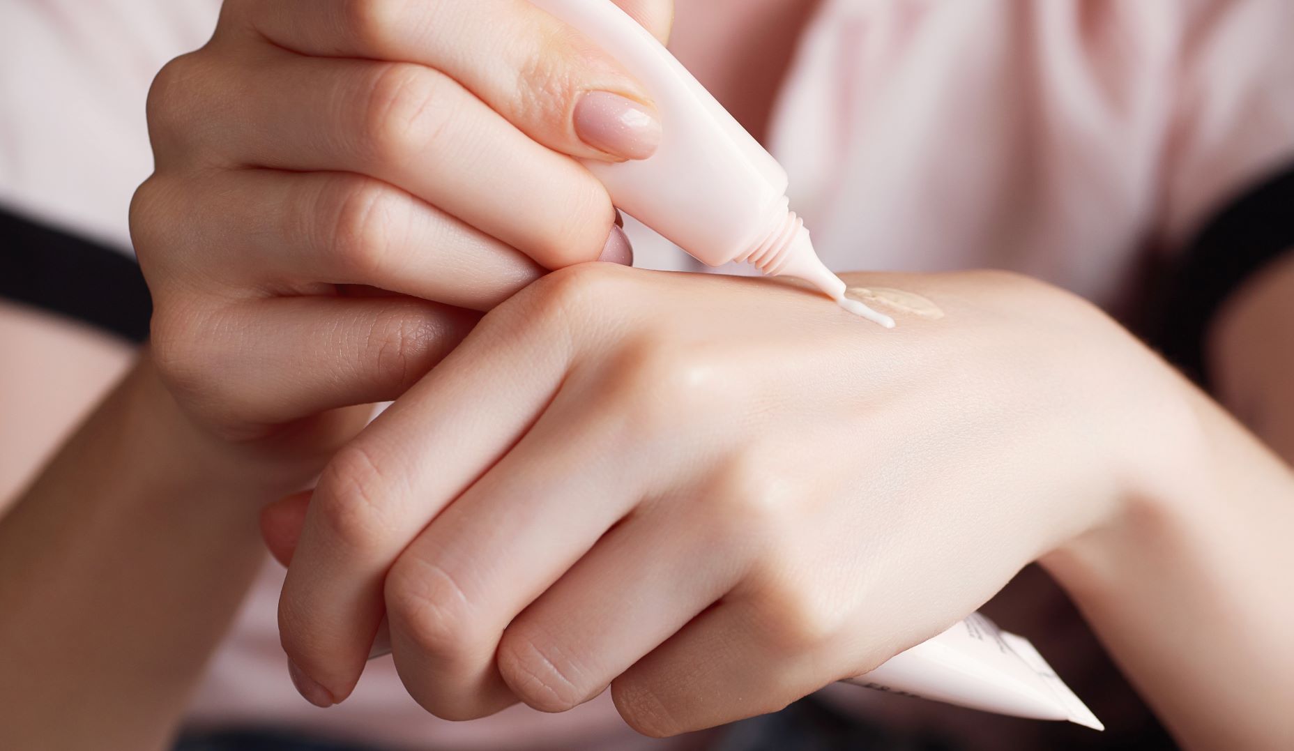 STYLECASTER | Serum Foundation