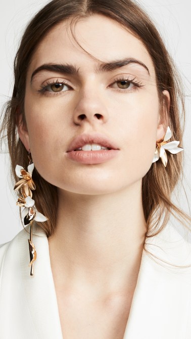 STYLECASTER | Statement Earrings That Look Good With a Cocktail Dress & Even Better With a Jeans & Tee