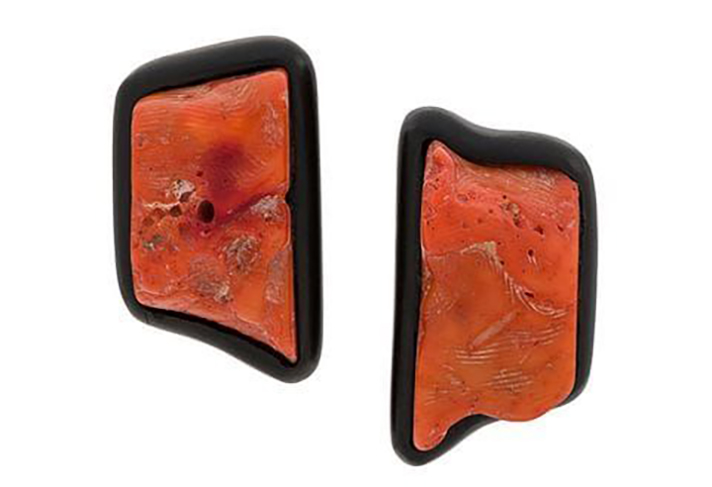 STYLECASTER | 21 Ways to Wear Pantone's Color of the Year, Living Coral