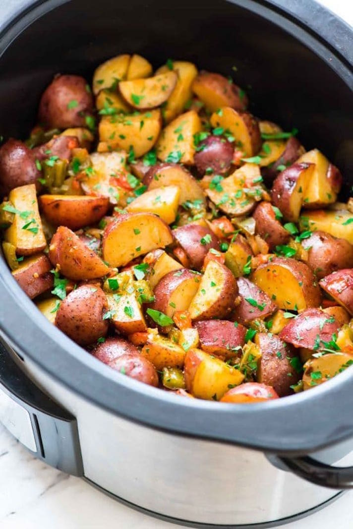 STYLECASTER | 17 Slow-Cooker Breakfasts to Simplify Your Mornings | Breakfast Potatoes