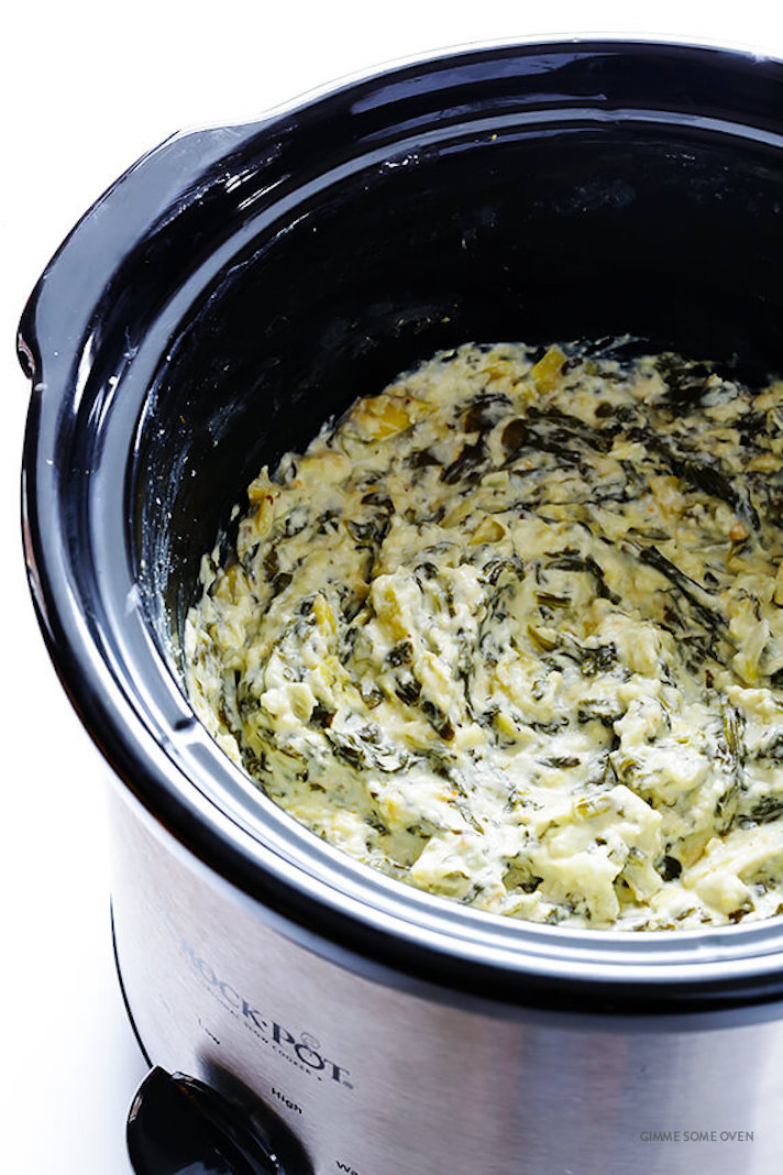 STYLECASTER | 17 Slow-Cooker Recipes to Whip Up During March Madness | Spinach-Artichoke Dip