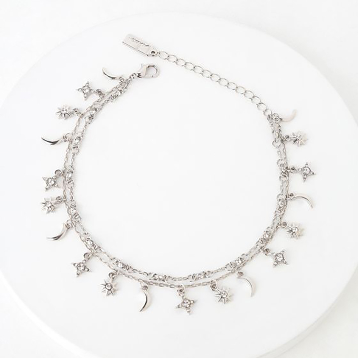 STYLECASTER | Diamonds Are a Girl's Best Friend—Especially If That Girl Is Born in April