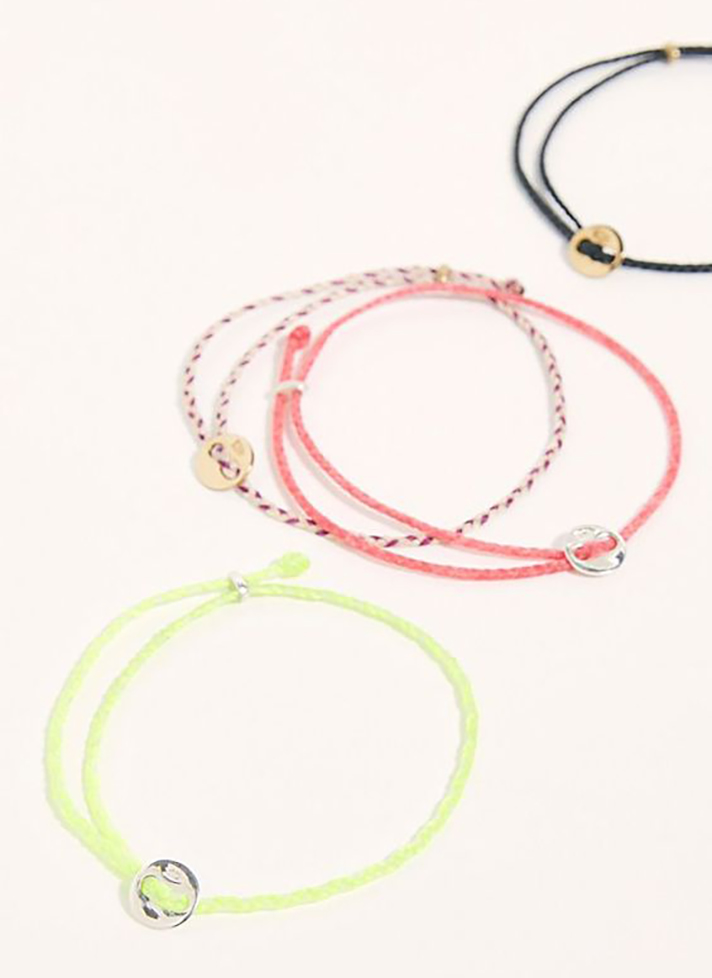 STYLECASTER | Friendship Bracelets Might Be 2019's Most Nostalgic Trend Yet