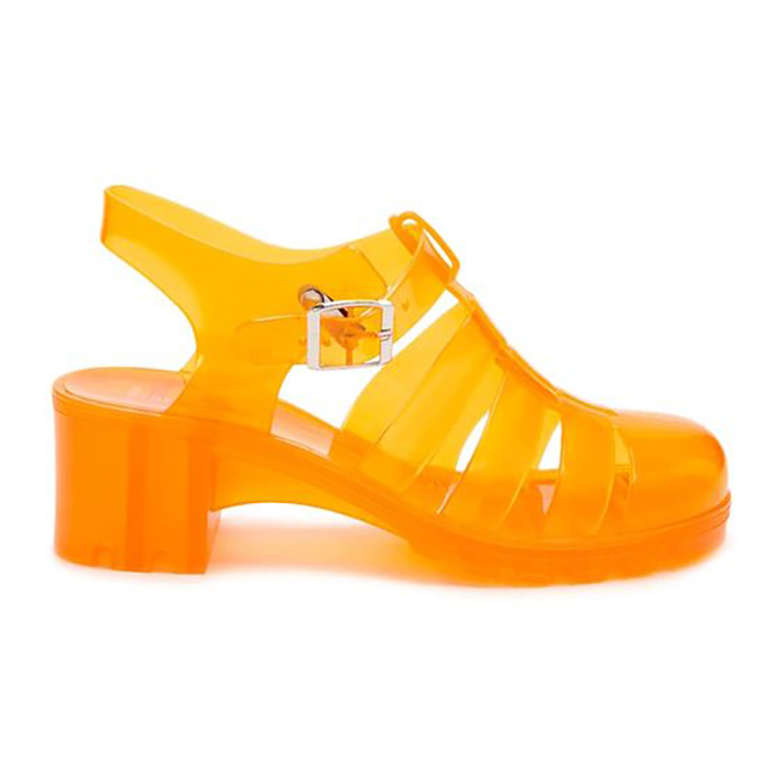 STYLECASTER | If Jelly Sandals Are Wrong, I Don't Want to Be Right