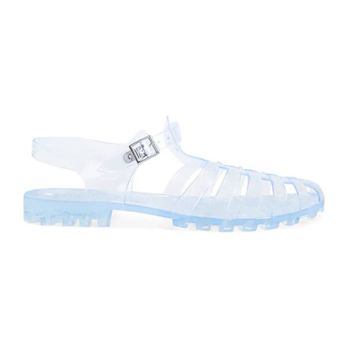 STYLECASTER | If Jelly Sandals Are Wrong, I Don't Want to Be Right