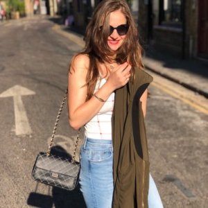 'Bachelor' 2020: Peter Weber Is Harassed & Kissed Without Consent