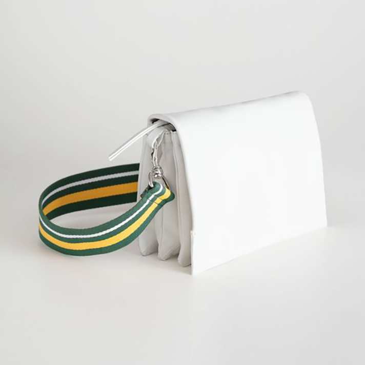 STYLECASTER | Summer Bags So Cute You'll Actually Enjoying Holding Them All Day