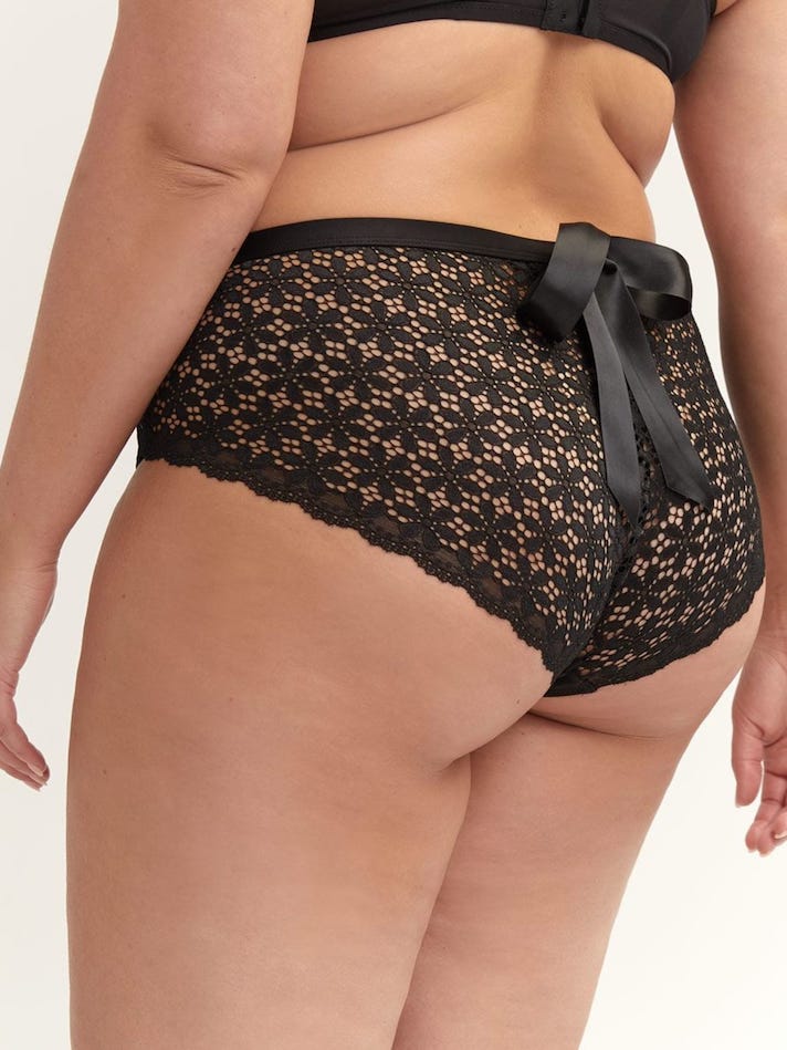 STYLECASTER | This Ashley Graham x Addition Elle Plus-Size Lingerie Line Is Absolutely Dreamy