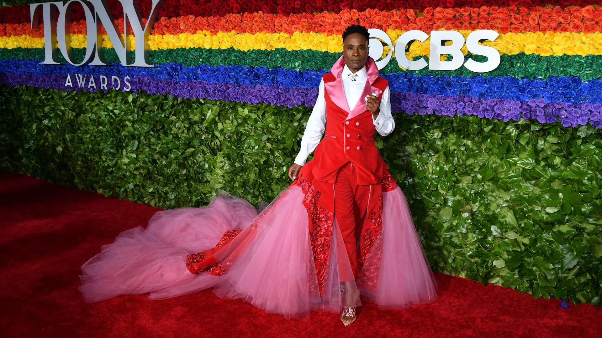 STYLECASTER | Every Incredible Look From the 2019 Tony Awards Red Carpet