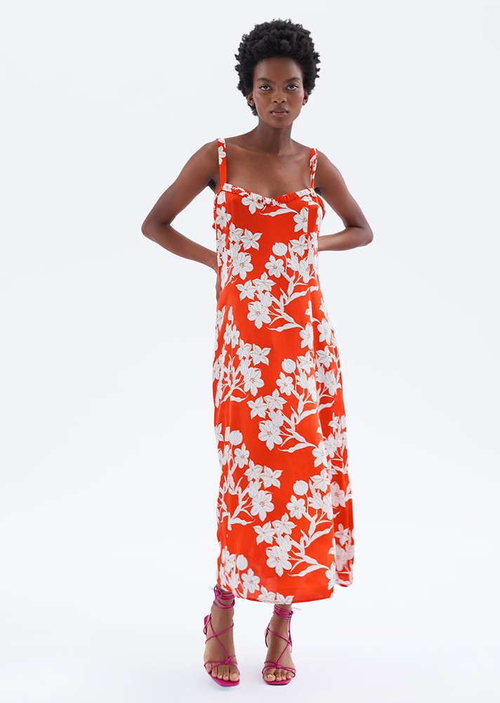 STYLECASTER | The 11 Must-Haves Our Fashion Editor Is Shopping at Zara's Summer Sale