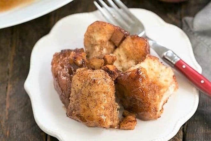 STYLECASTER | 13 Slow-Cooker Biscuit Recipes That Might Surprise You | Apple Monkey Bread