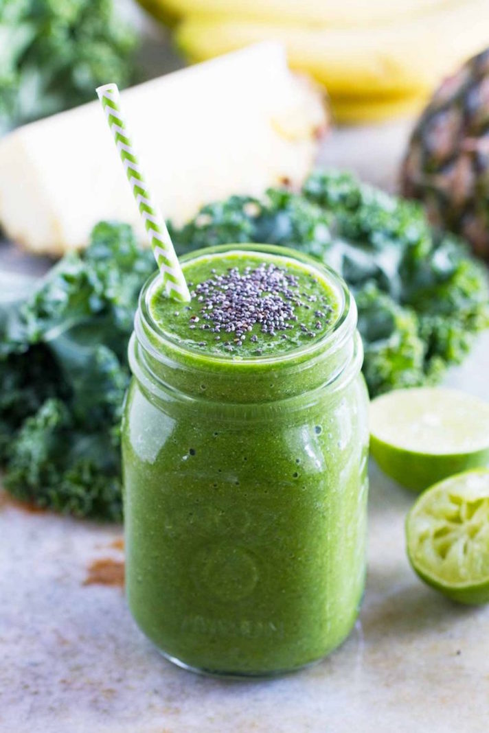 STYLECASTER | 17 Veggie-Packed Smoothie Recipes That Don't Taste Like Grass | Pineapple, Banana, and Kale Smoothie