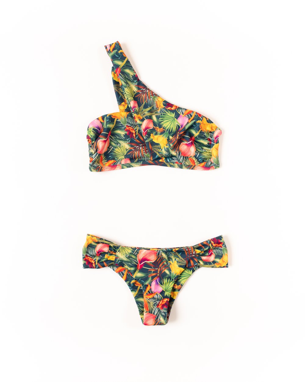 The Labor Day Sales Style-Obsessed People Are Fighting Over | STYLECASTER