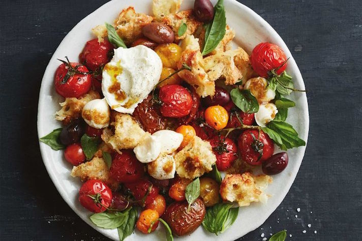 STYLECASTER | 17 Easy-to-Pack Picnic Recipes That Anyone Can Make | Roasted Tomato Panzanella