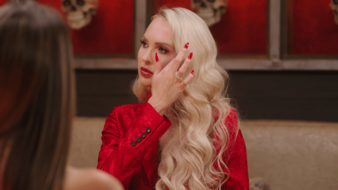 STYLECASTER | Easy Halloween Costume Ideas