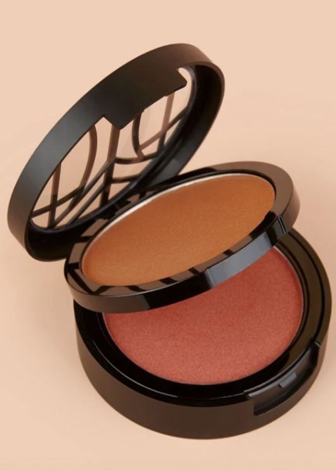 the-lip-bar-fresh-glow