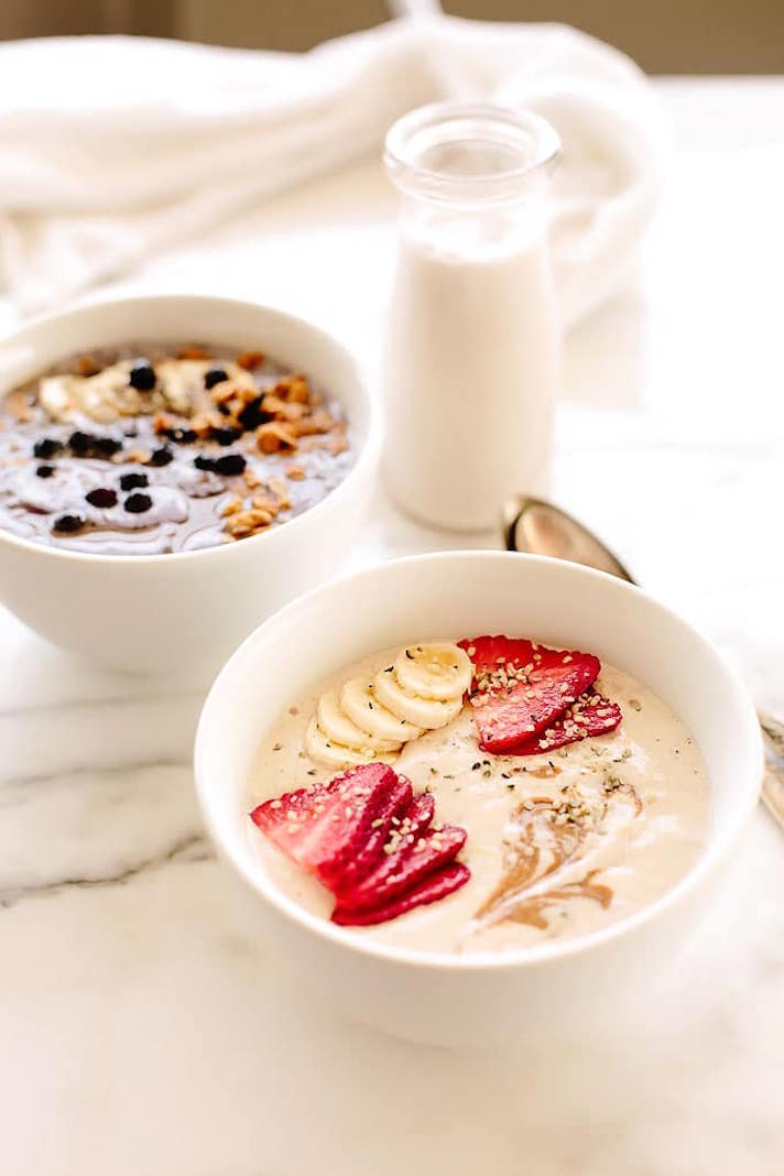 STYLECASTER | 17 High-Protein Vegan Smoothies That'll Keep You Going All Morning | Vegan Protein Smoothie Bowl