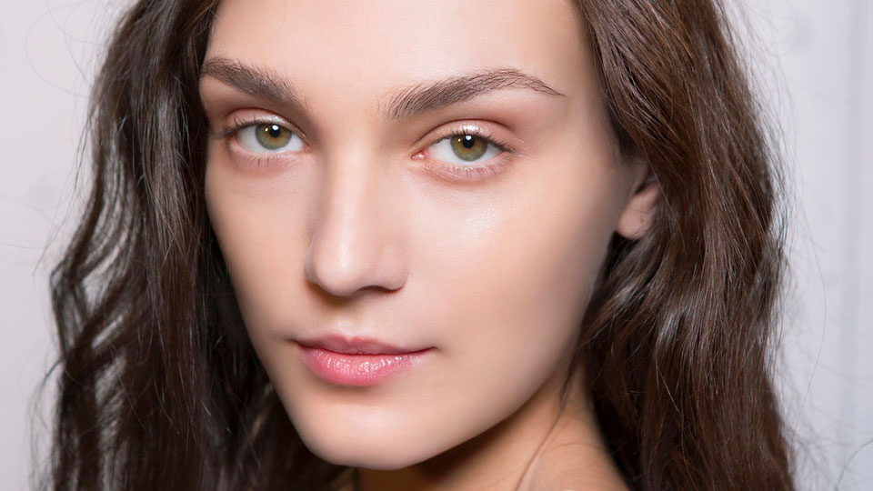 Retin-A vs. Differin: Best Over the Counter Retinol Treatment 2021