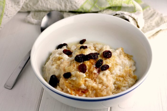 STYLECASTER | 16 Post-Workout Slow-Cooker Recipes That'll Make You Feel Great | Maple and Raisin Porridge