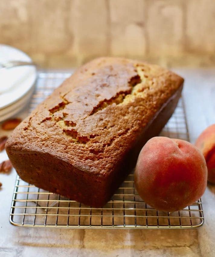 STYLECASTER | Easy Quick Breads That You Really Can't Mess Up | Fresh Peach Bread