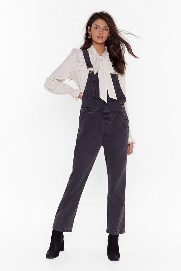 STYLECASTER | Long Denim Overalls Are a Romantic Addition to Any Fall Wardrobe