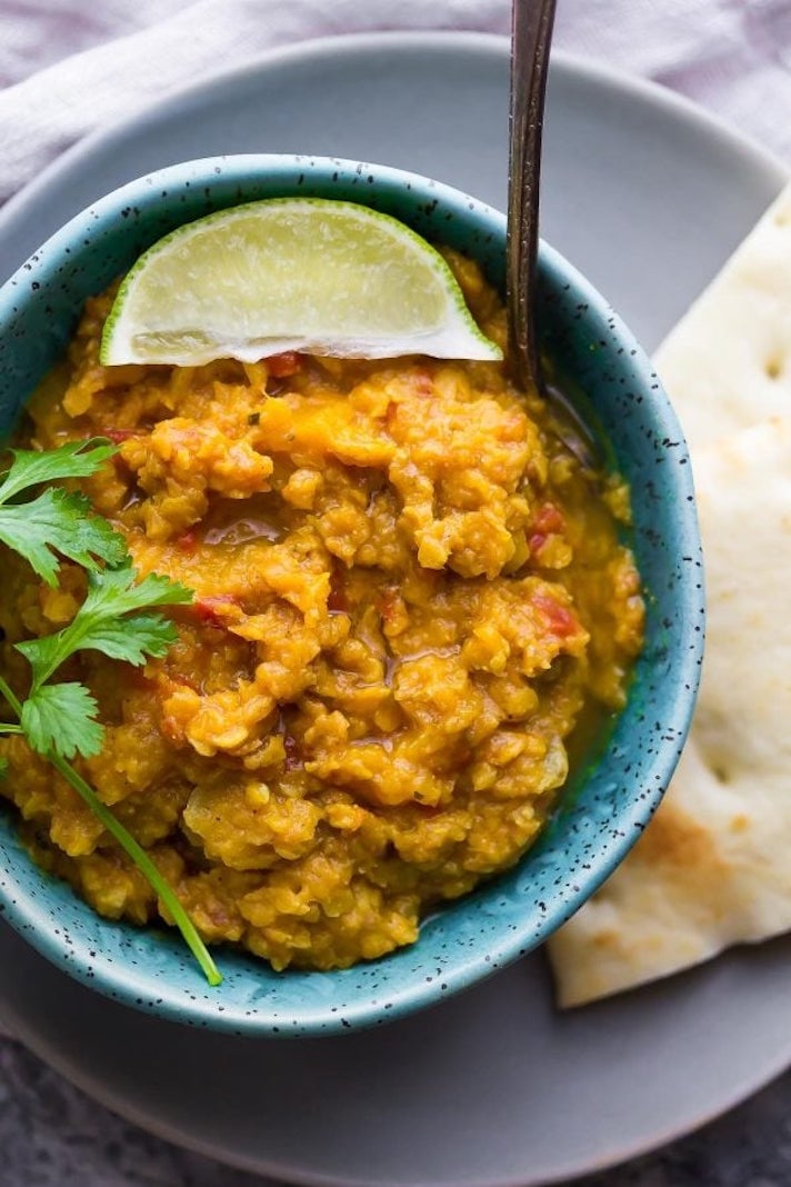 STYLECASTER | 15 Slow-Cooker Butternut Squash Recipes To Try This Fall | Butternut Squash Lentil Curry