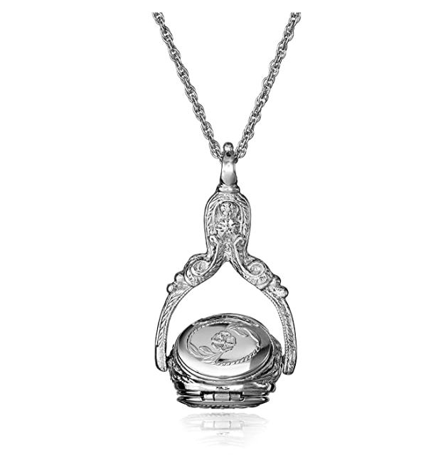 1928 Jewelry locket necklace
