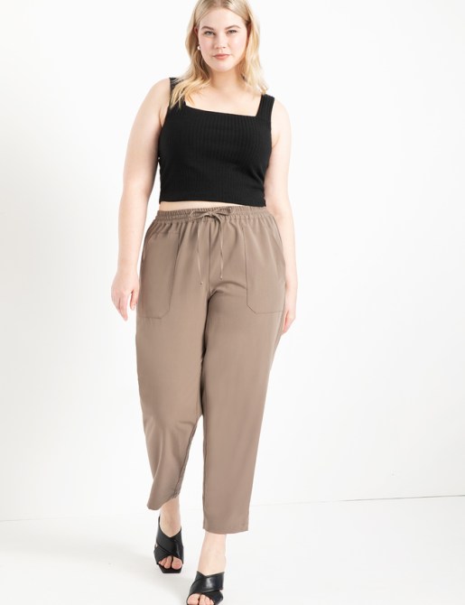 STYLECASTER | Eloquii Spring 2020 Sale | brown relaxed pants